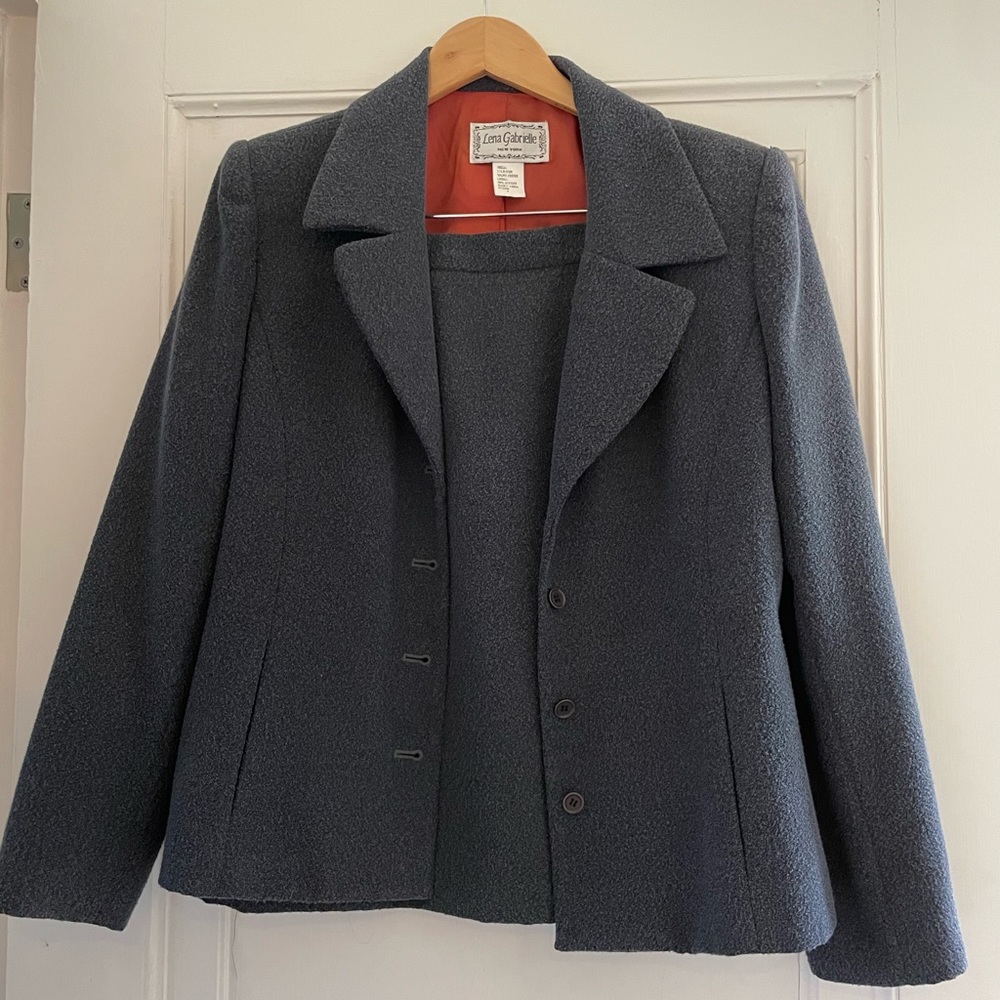 Lena Gabrielle Charcoal Gray Suit size 8
